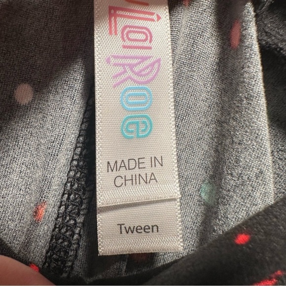 JR TWEEN NEW LulaRoe Soft Leggings One Size Juniors 8-16 Snowflakes Christmas - Picture 5 of 12